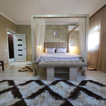 Hi-Tech Apartment In City Center Tashkent Exterior foto