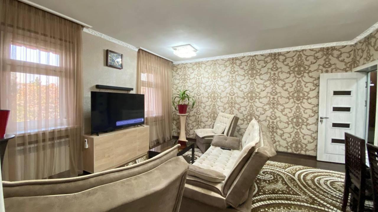 Hi-Tech Apartment In City Center Tashkent Exterior foto